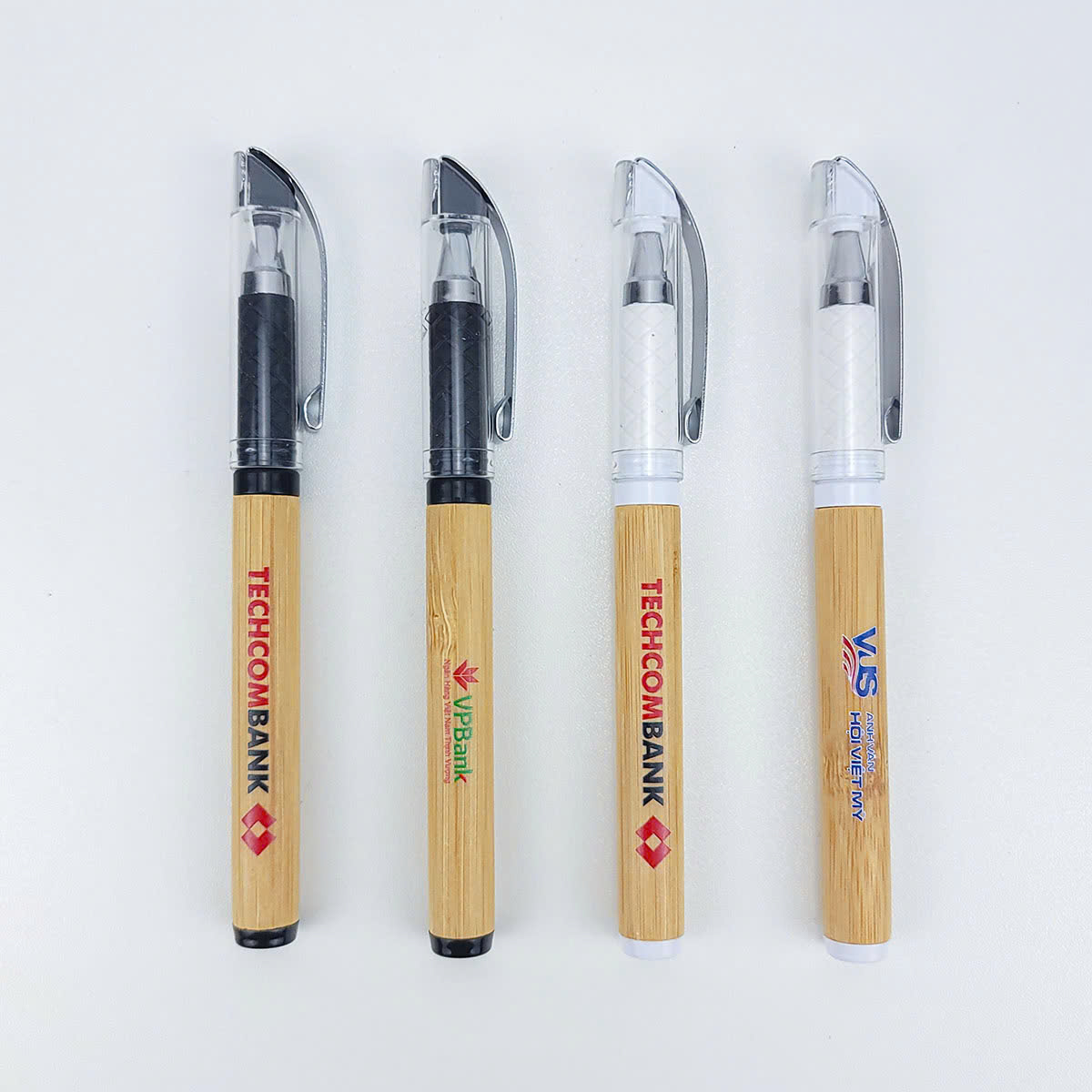 Bút Bi Bằng Tre Mực Gel In Logo BP6116